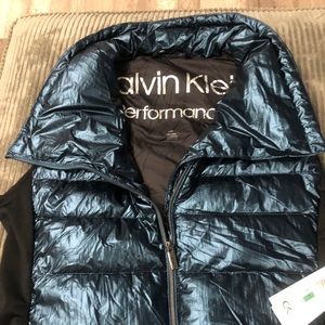 Calvin Klein Performance Metallic Puffer Vest